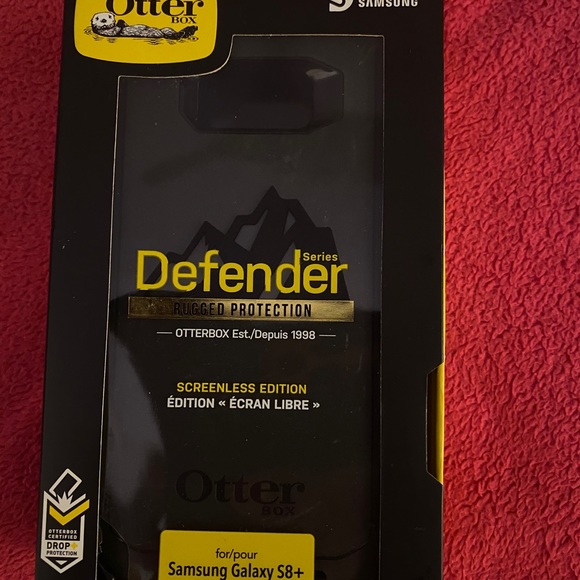 New Otter box phone case - Picture 3 of 3